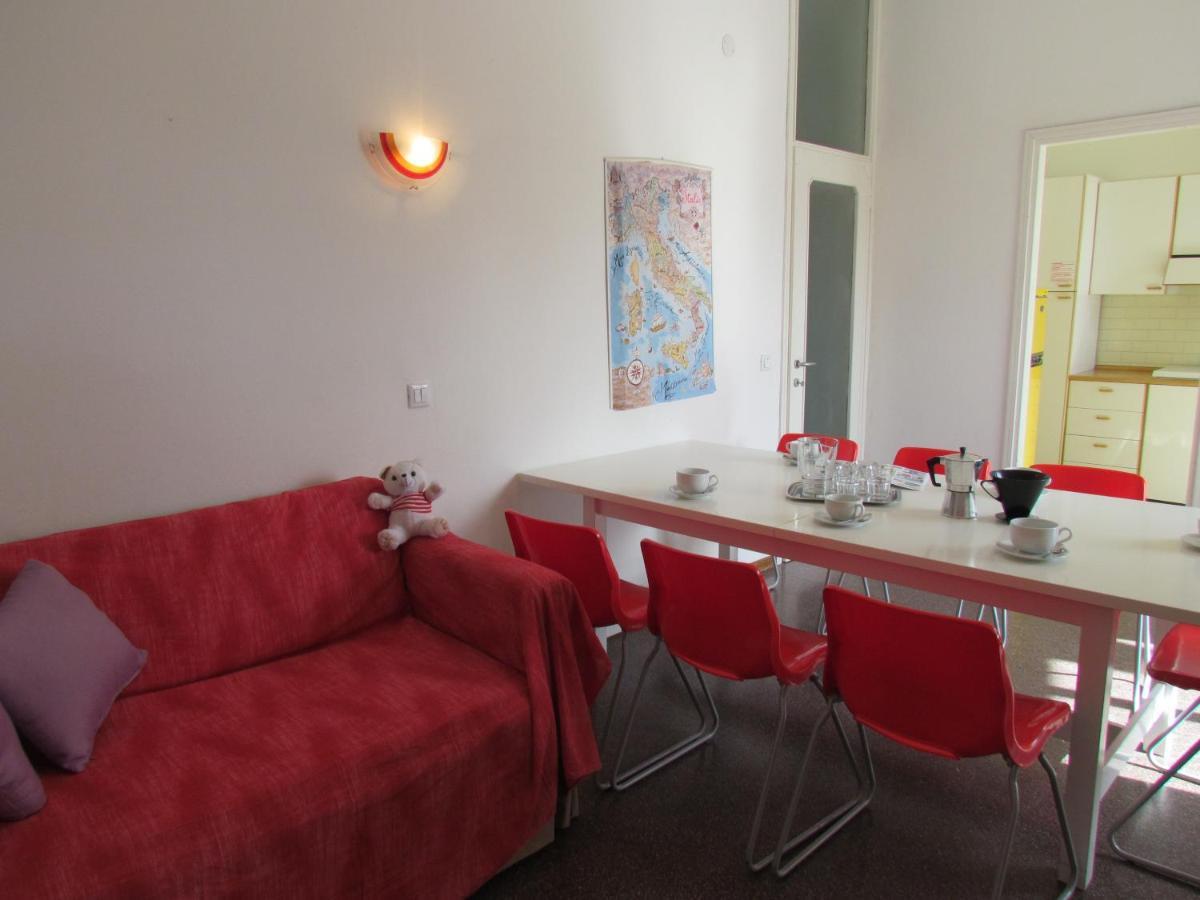 Colorful Attic With Large Terrace - Beahost Appartement Bibione Buitenkant foto